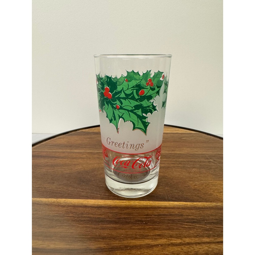 Vtg Coca Cola Set of 4 10oz Christmas Glass Frosted Holly Berries Tumbler Rare
